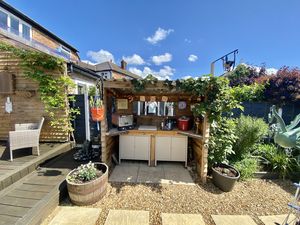 Drinks Bar- click for photo gallery